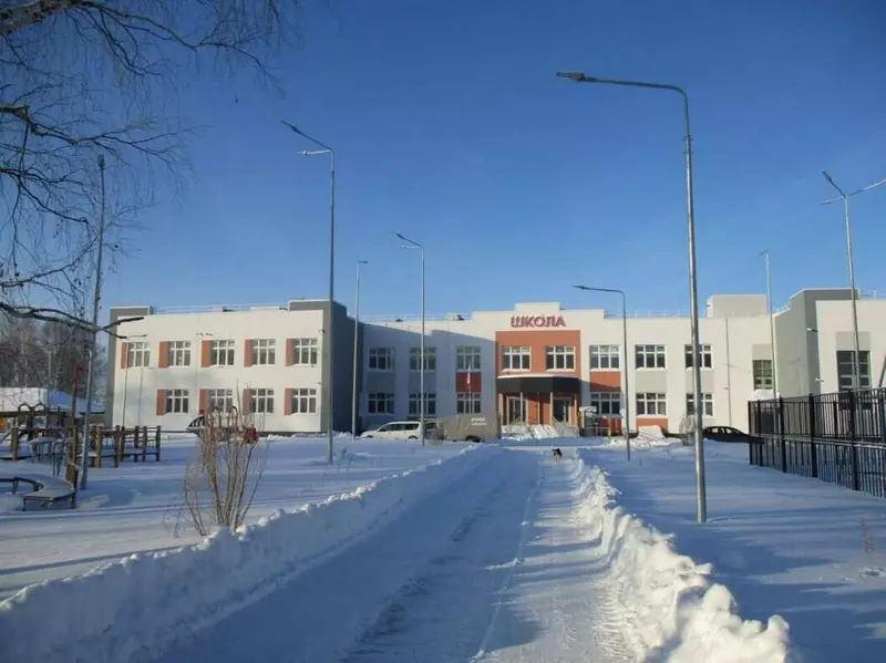 В Уватском районе Тюменской области построена новая школа