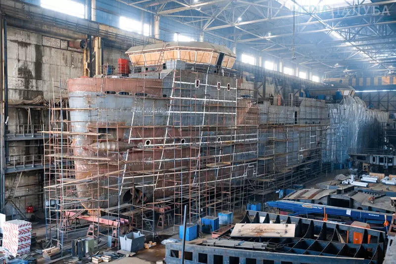 Верфь братьев Нобель работа в новых условиях