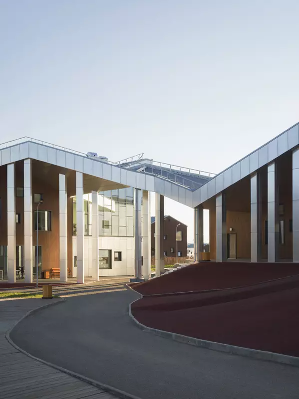 №4 для поста «В Якутске строится крупнейший в регионе образовательный комплекс»