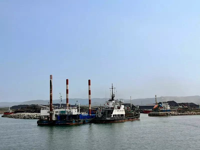 Завершено ремонтное дноуглубление в порту Шахтерск Сахалинской области