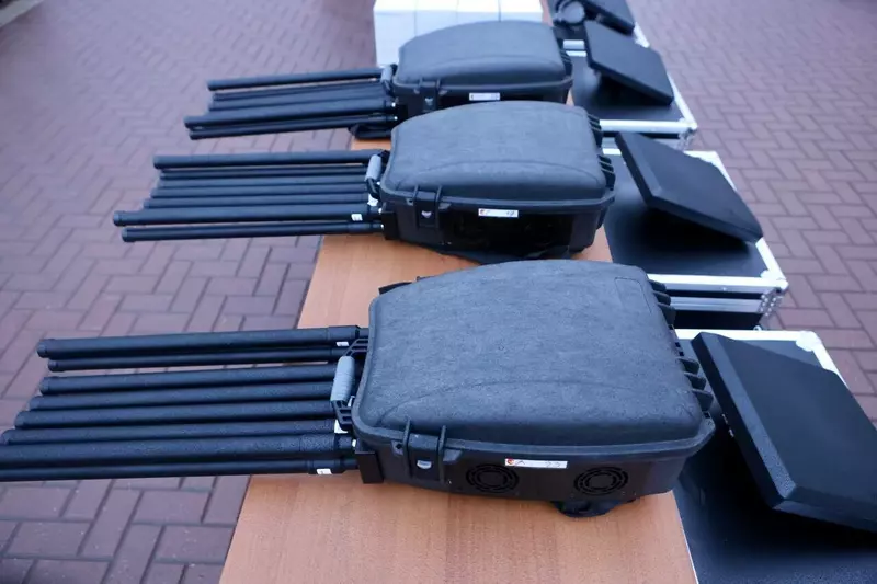 №2 для поста «Самара: Губернатор передал от Самарской области в зону СВО очередную партию спецтехники»