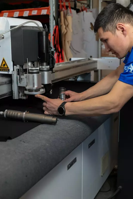 Изображение #2 для «Санкт-Петербург: Компания Акватикс Про серийно производит гидрокостюмы для разных отраслей и активного отдыха»