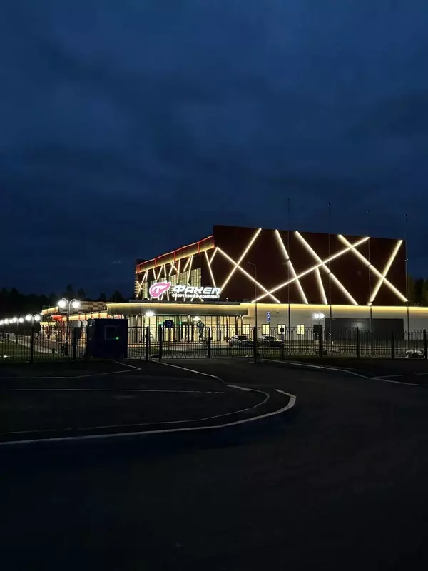 №3 для публикации «ЯНАО: В Ноябрьске открылся спортивный комплекс Факел»