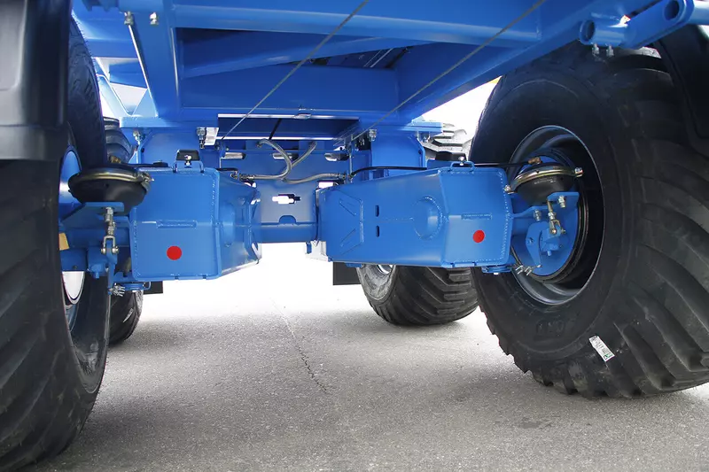 Фото #2 для статьи «спецтехника: Завод Ярославич создал собственную транспортную тележку с увеличенной грузоподъемностью»