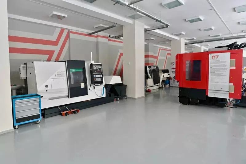 9 для новости «В Перми открылся новый учебный корпус авиационного техникума им»