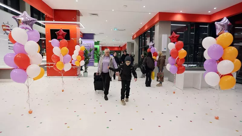 Картинка №6 для «Федеральный детский реабилитационный центр Кораблик Мойнаки открылся в Евпатории»