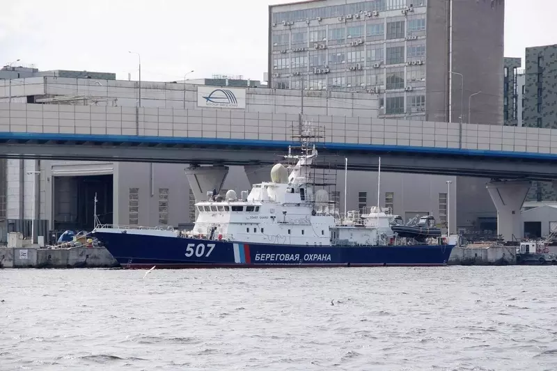 №1 для поста «Фотофакты: Строящийся для ФСБ РФ сторожевой корабль проекта 10410 шифр Светляк»