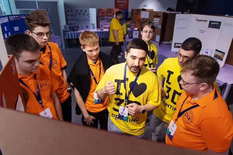 Фото #9 для публикации «Как мы прокачали 400 молодых ребят в аддитивных технологиях Чемпионат 3 Профи»