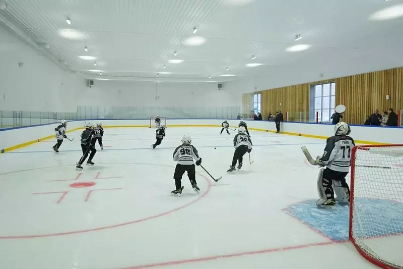 №2 для новости «Тюмень: В Тюмени открыли ледовый спортивный клуб Эскимо»