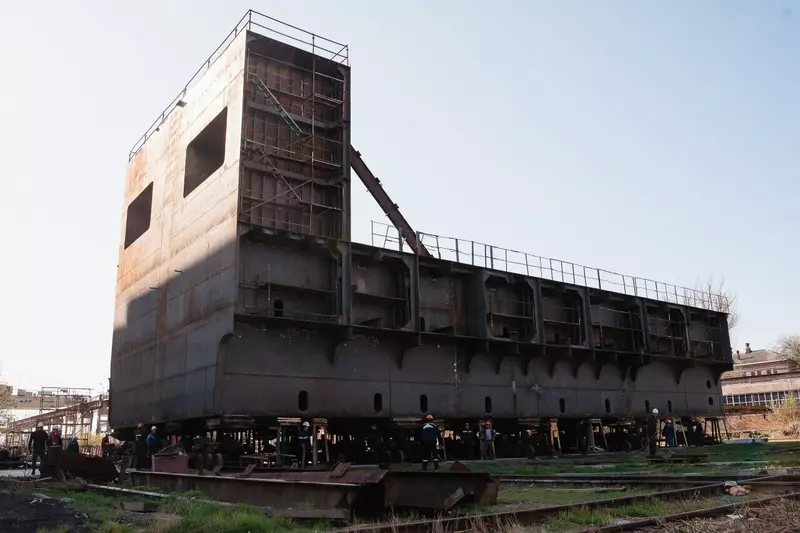 Иллюстрация 2 для «ОСК: ОСК начала ключевой этап строительства 25 тысячетонного плавдока»