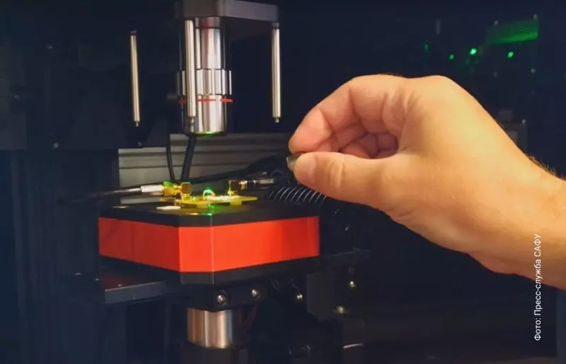 Фото 1 для новости «Наука: Первую в мире компактную модель широкодиапазонного датчика тока создали в САФУ»