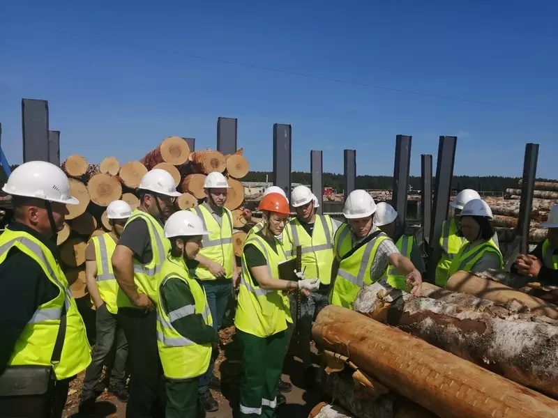 1 для публикации «: Свеза провела первый обучающий тренинг для своих поставщиков»