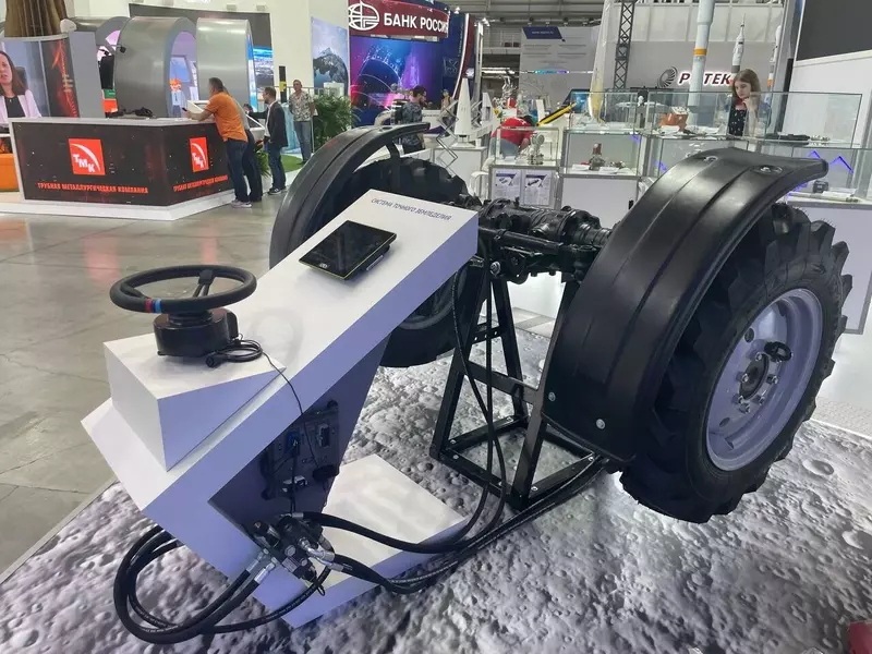 Предприятие Роскосмоса представляет на ИННОПРОМ беспилотные технологии для аграриев