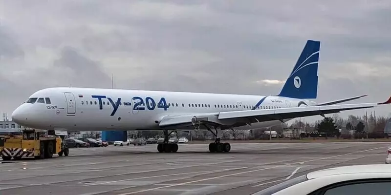 Изображение №1 для поста «: Ещё один Ту 204 готовится вернуться в небо»