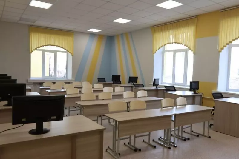 Фото 8 для «В Абакане Хакасии после капремонта открылась первая школа»