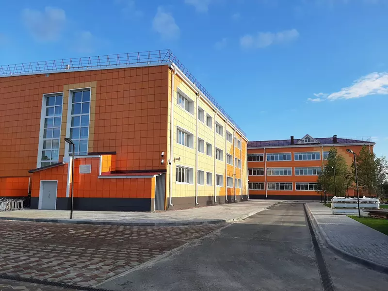 Муравленко, школа № 5 (фото автора)