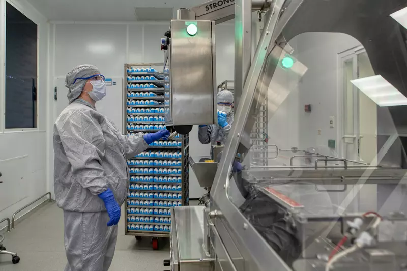 Картинка №16 для новости «СПбНИИВС ФМБА 84 года на страже здоровья россиян»