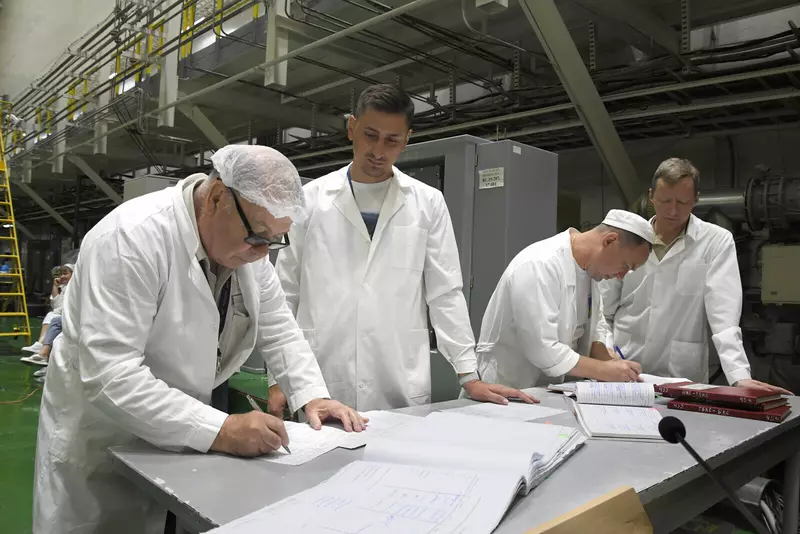 Картинка #9 для публикации «Проведены авторский осмотр и накатка головного обтекателя ТГК Прогресс МС 24»