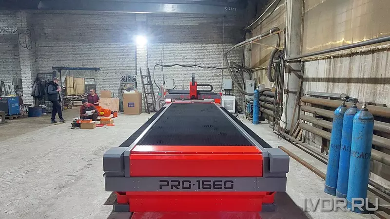 INVADER PRO-1560. Станок лазерной резки металла 1500х6000мм