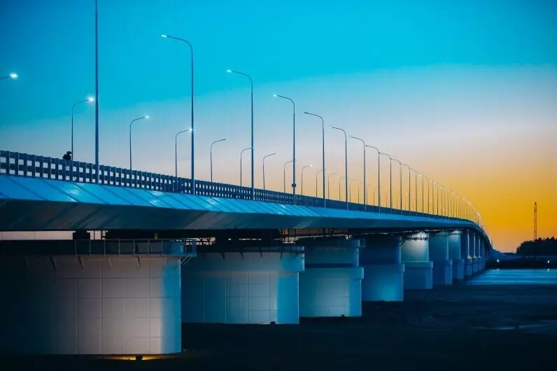 Автомобильный мост "Звезда Оби"