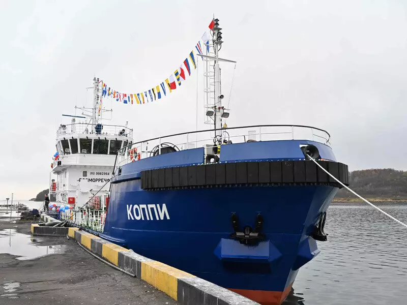 Поднят флаг на судне Коппи проекта 38
