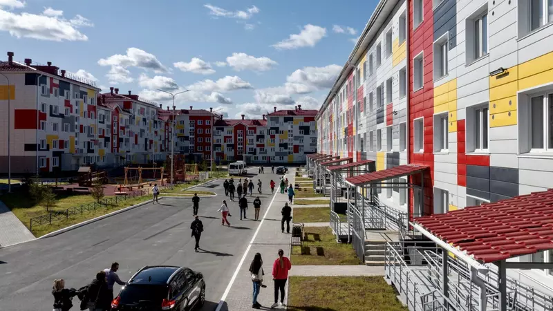 Фото 5 для публикации «жилищное строительство: В Губкинском Ямал стартовала масштабная кампания по переселению из аварийного жилья»