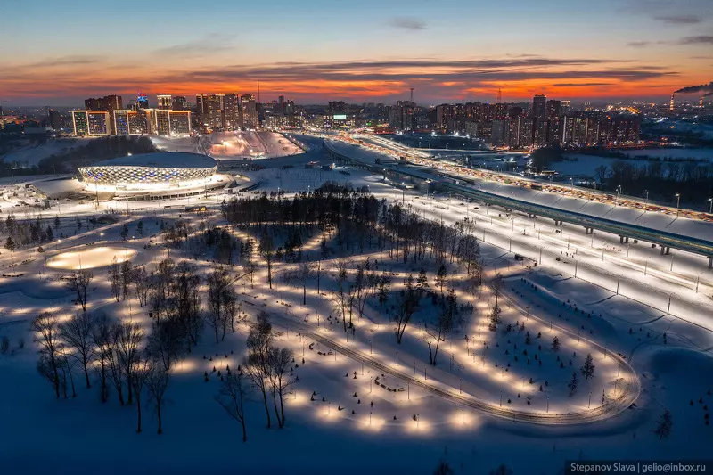 Новая ледовая арена в Новосибирске достроена