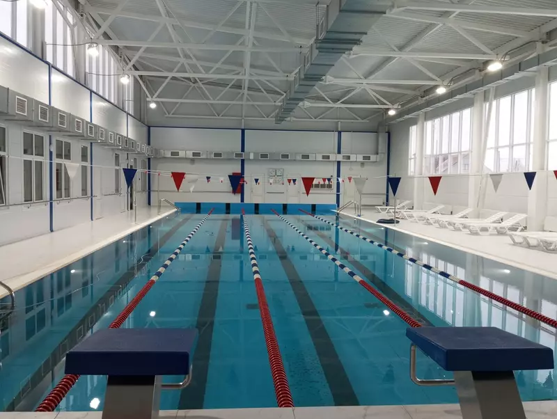 Фото 1 для новости «Спортивные объекты: Бассейн с лабораторией открыли в волгоградской Елани для местных жителей»