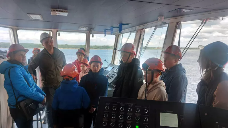 Картинка №4 для «образование: Дети в гостях у родителей»