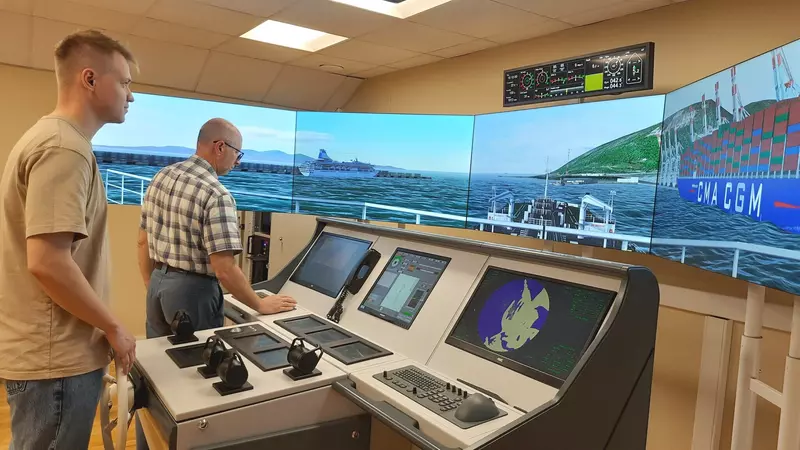 Морской УТЦ ввёл в эксплуатацию новейший интегрированный тренажёрный комплекс