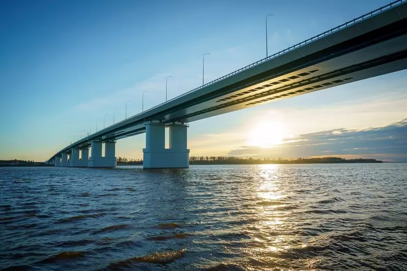 2 для «Югра: Фотофакт открыт мост Звезда Оби»