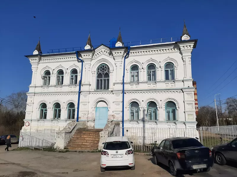 Двуклассное училище (фото автора)