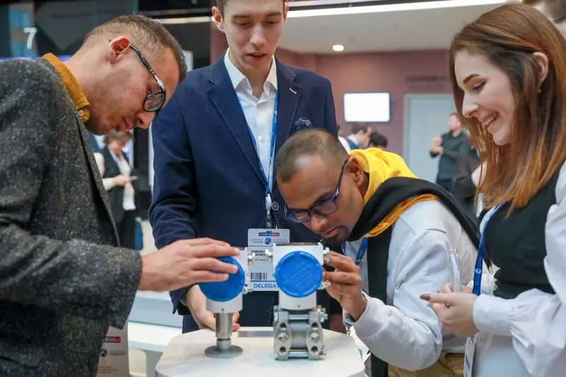 Томский завод Манотомь представил интеллектуальный прибор на международном газовом форуме