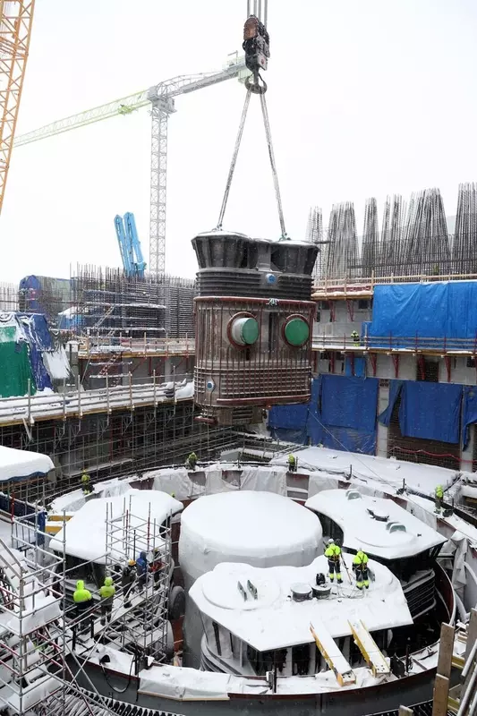 Изображение №1 для новости «Энергетика и ТЭК: Сердце для энергетики будущего на реакторе БРЕСТ ОД 300 смонтированы все основные оболочки»