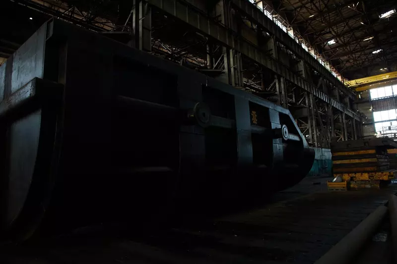 Картинка #7 для статьи «Восстановление завода Азовмаш идет полным ходом»