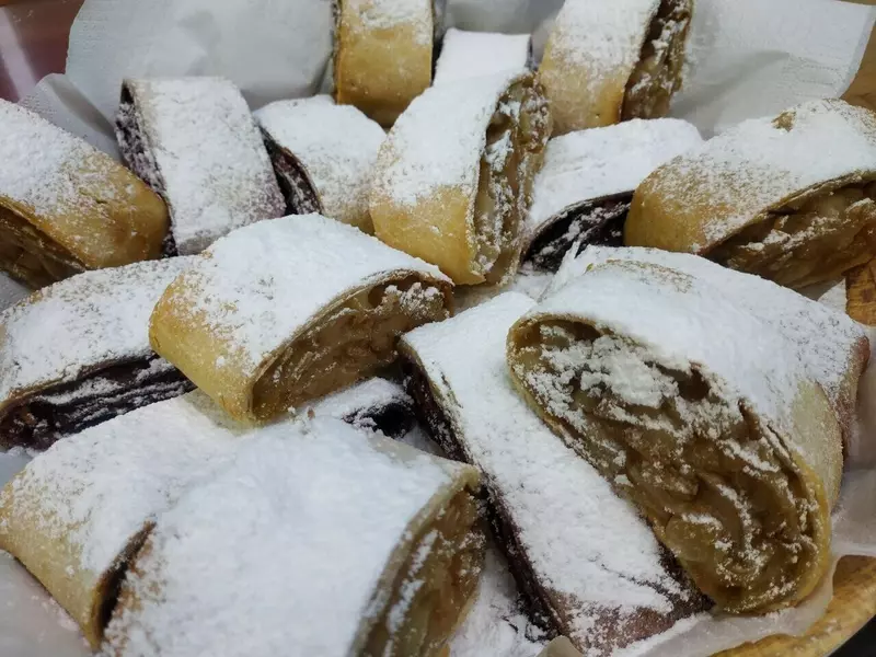 Иллюстрация 7 для «Компания на промышленной выставке представила линейку продукции»