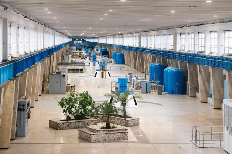 Машинный зал Саратовской ГЭС