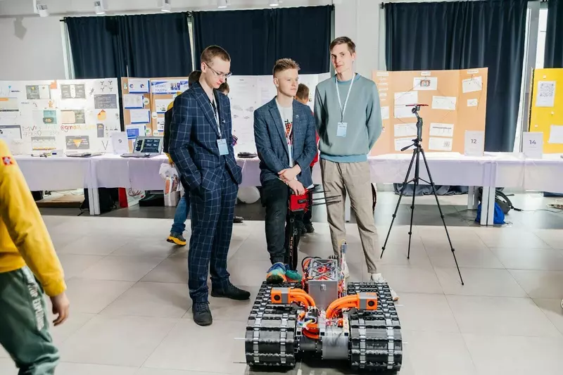 Иллюстрация 15 для «Как мы прокачали 400 молодых ребят в аддитивных технологиях Чемпионат 3 Профи»