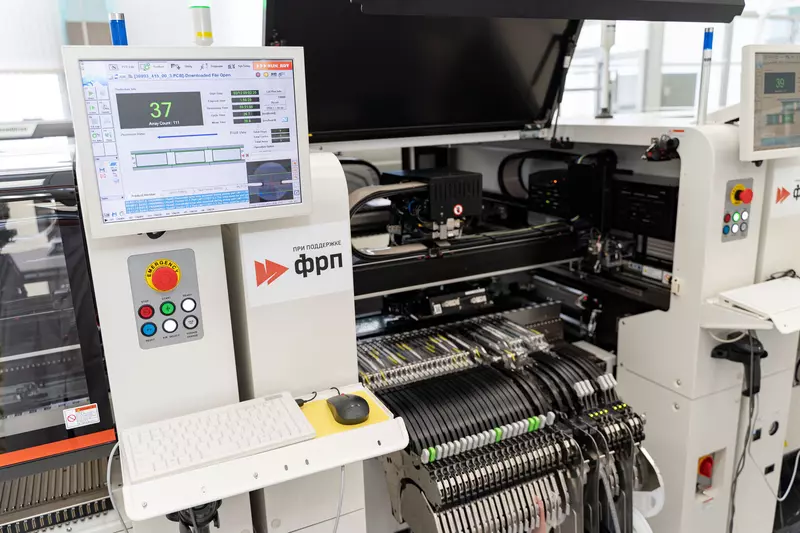 1 для поста «: »