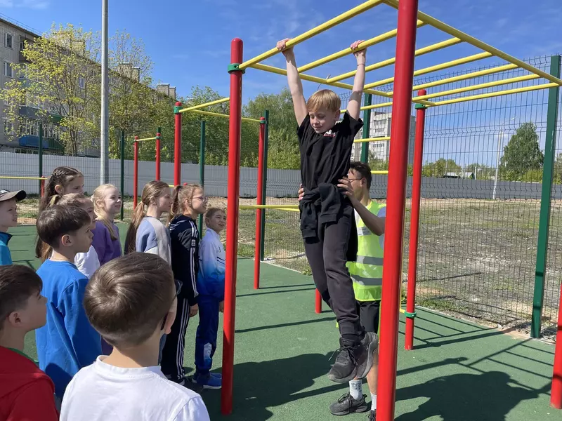 Картинка #3 для «В гимназии 1 г»