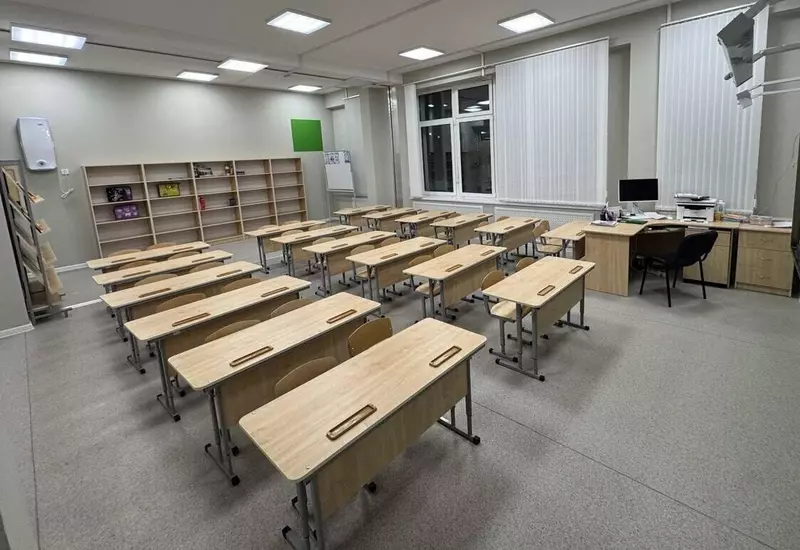 Фото 1 для новости «Детские сады и школы: В Санкт Петербург открылась новая школа»