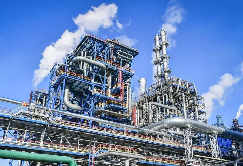 Фото №1 для статьи «Новые заводы и цеха: СИБУР приступил к строительству нового производства на базе Воронежсинтезкаучука»