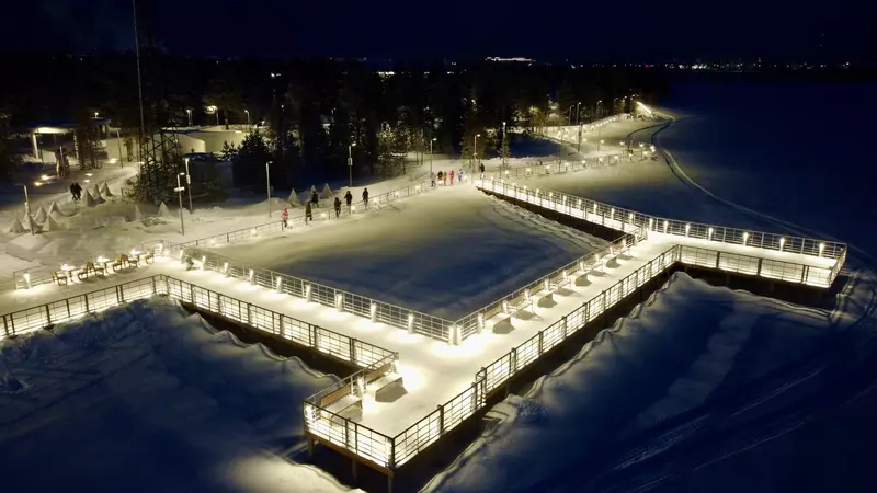 Изображение #3 для поста «ЯНАО: Набережная Северная звезда открылась на Ямале»