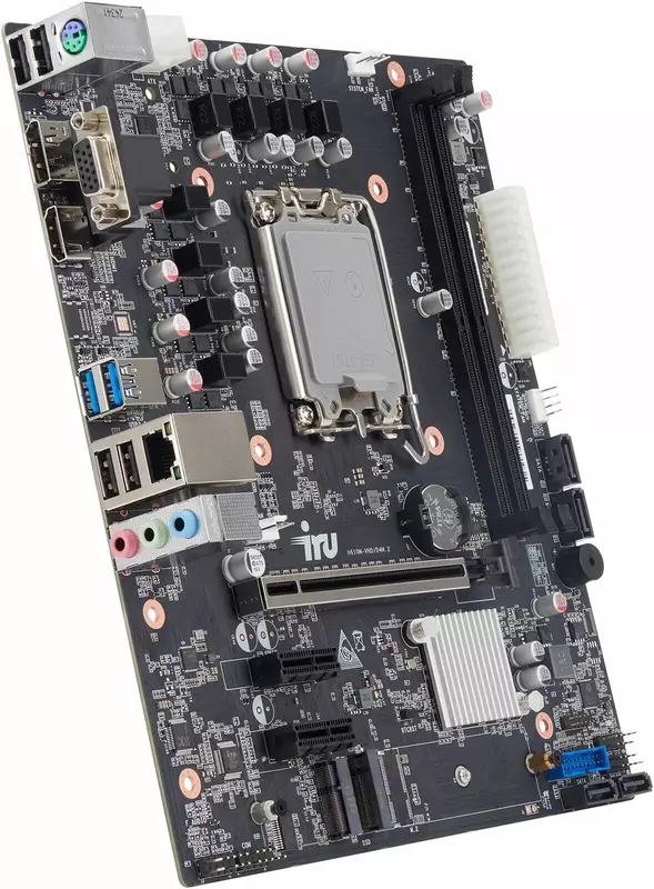 Российские бюджетные материнские платы уже в продаже