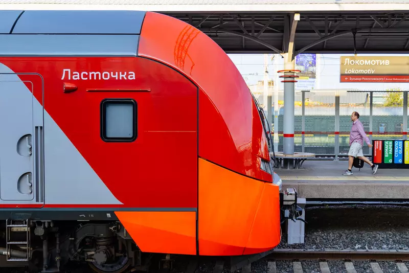 НПП Технология элементы остекления кабины машиниста Ласточки