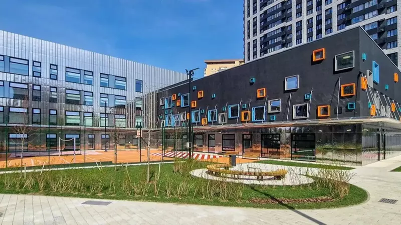 В Москве открылась новая школа