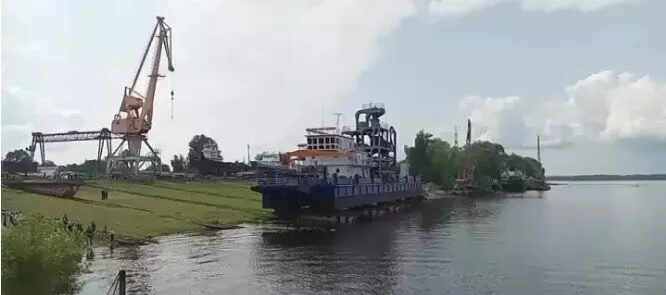 На СЗ Нефтефлот спущен на воду земснаряд Канопус проекта Ц480М2рД