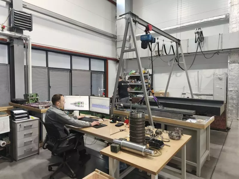 Иллюстрация №2 для публикации «промплощадка: В Новосибирске запускают серийное производство инноваций»