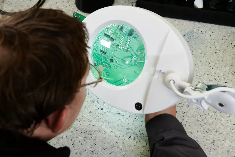 Иллюстрация #2 для новости «электротехника и приборы: Компания из технопарка Слава создала систему гарантированного запуска двигателя при 40»