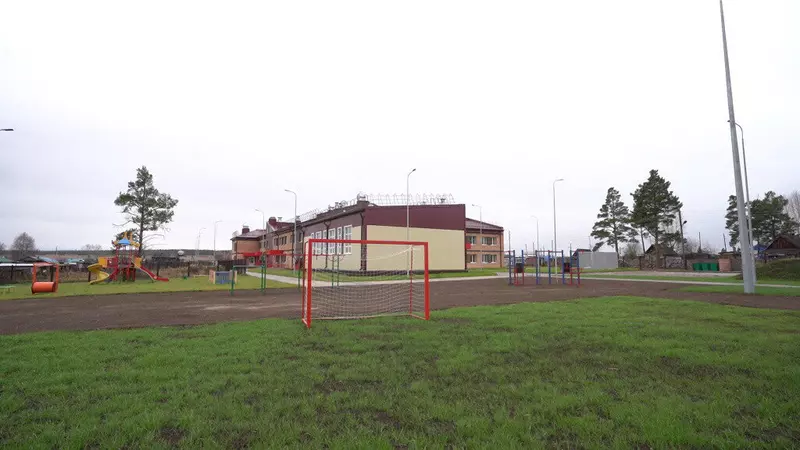 Картинка 4 для статьи «образование: В Приангарье построены новые школы и дома культуры»